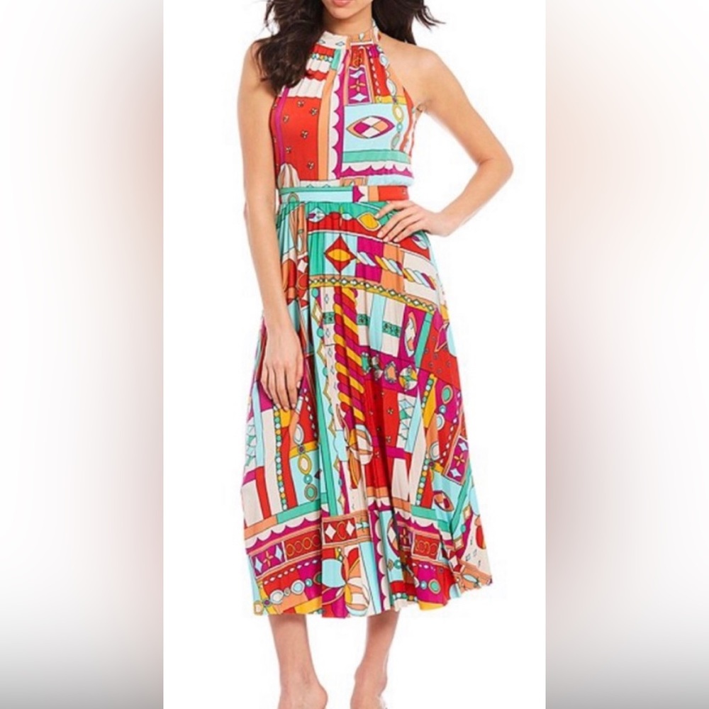 NWT - DONNA MORGAN Maisie Mock Neck Dress Size 4